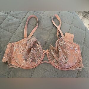 Victoria’s Secret 36DD